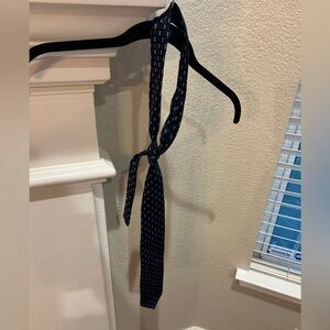 Classic Navy Patterned Men's Tie